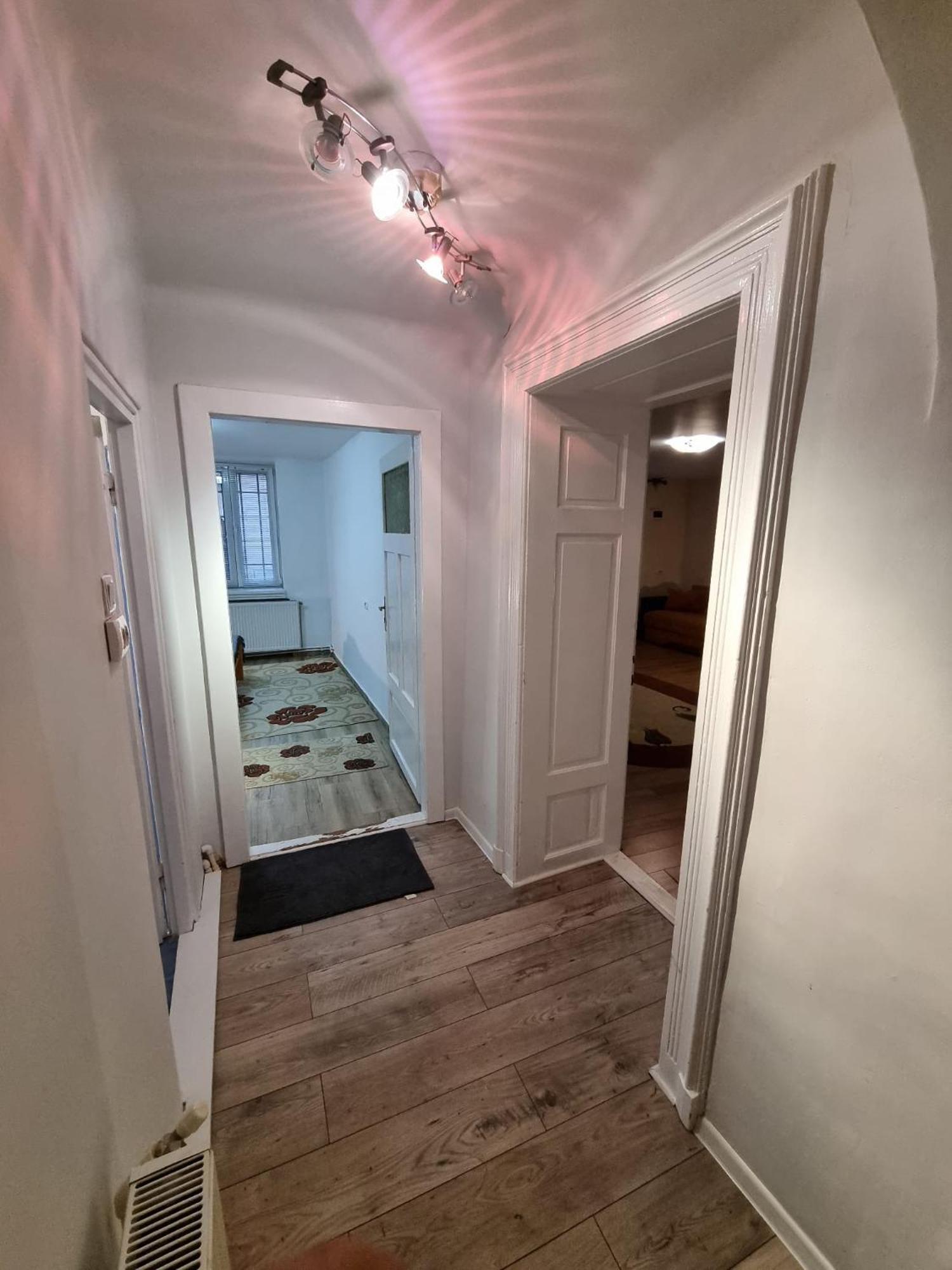 R Castle - 2 Room Apartment Braşov Eksteriør billede