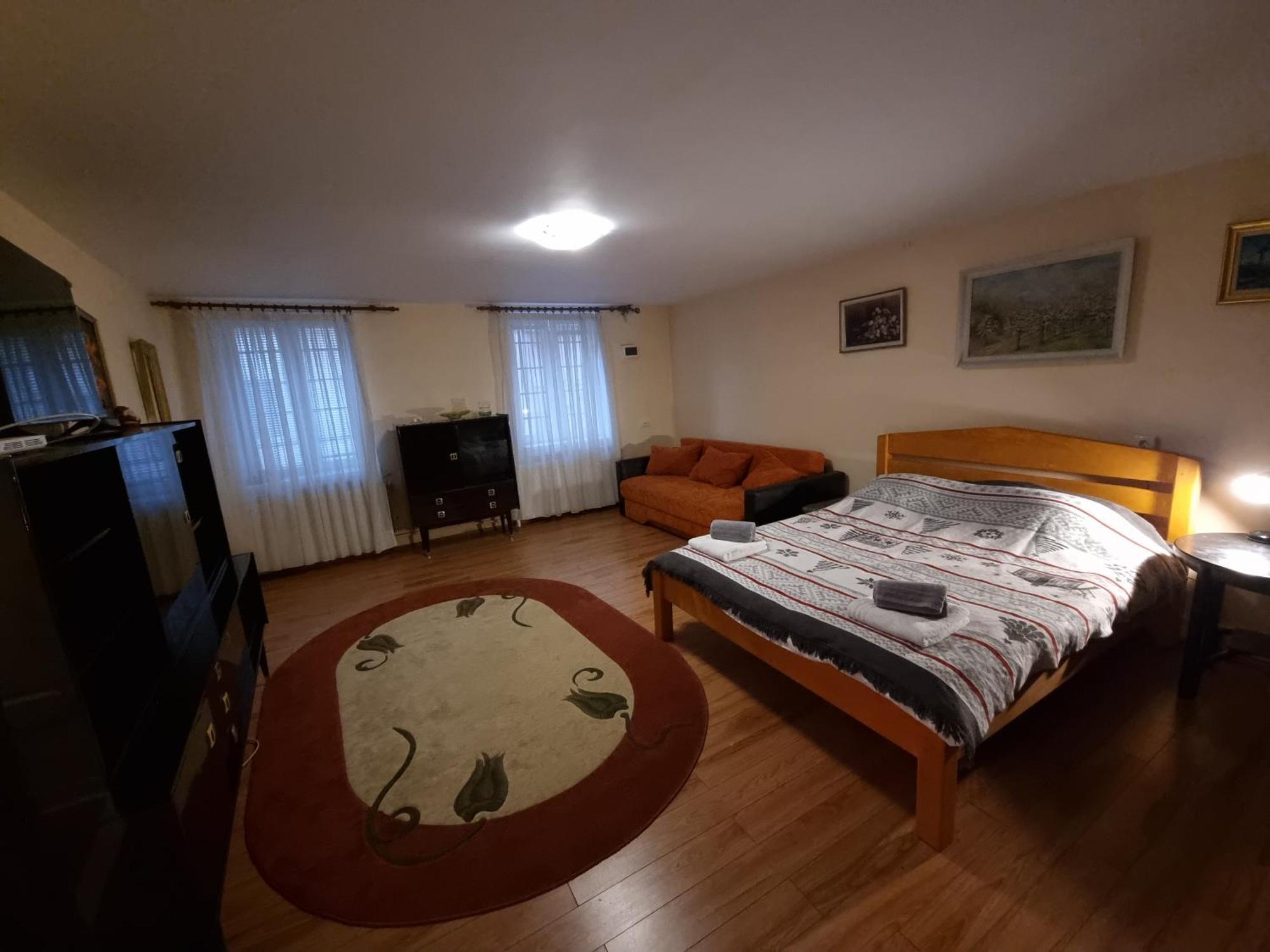 R Castle - 2 Room Apartment Braşov Eksteriør billede